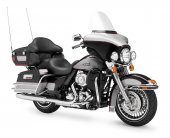 2011 Harley-Davidson FLHTCU Ultra Classic Electra Glide photo